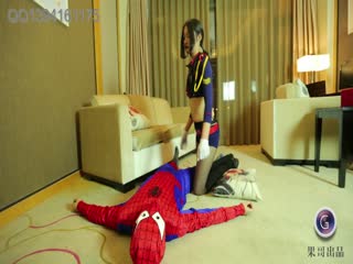 秀人網視頻攝影師果哥出品 嚴佳麗床戰蜘蛛俠
